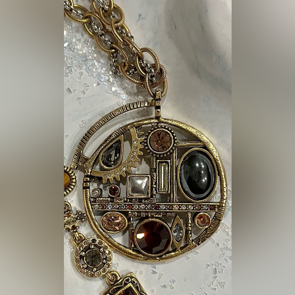 PATRICIA LOCKE VINTAGE ‘METROPOLIS’ MEDALLION NECKLACE (2008)